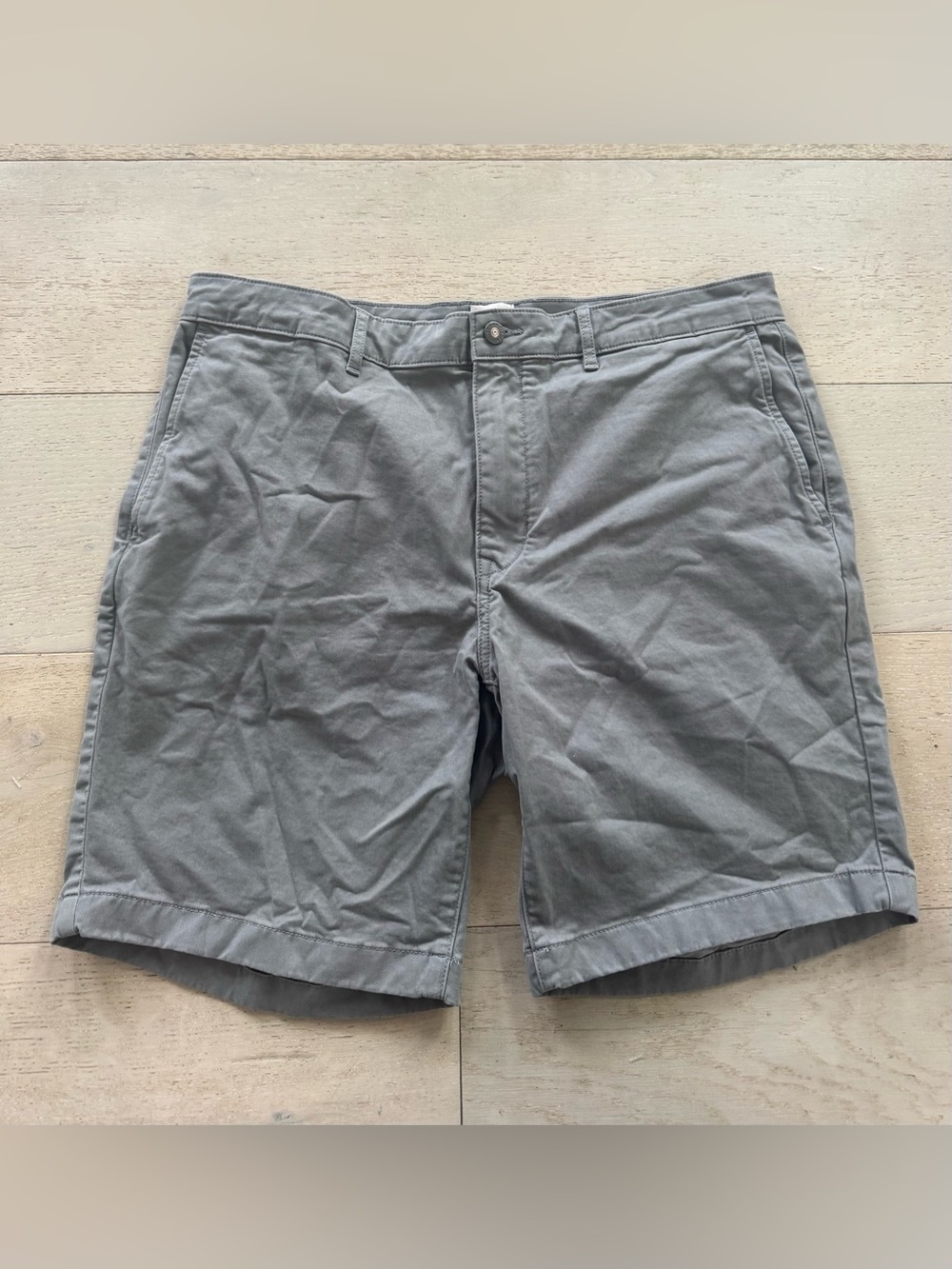 Flint and Tinder 365 Short Mens Classic Flat Front Chino Shorts Gray Size 34